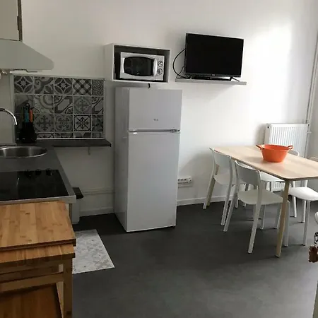 Maison Bernadette - Rez-de-chaussee Apartamento *